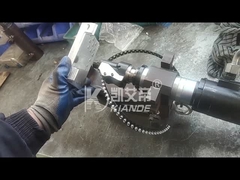 Máy tán đinh tự xuyên di động cho Busway